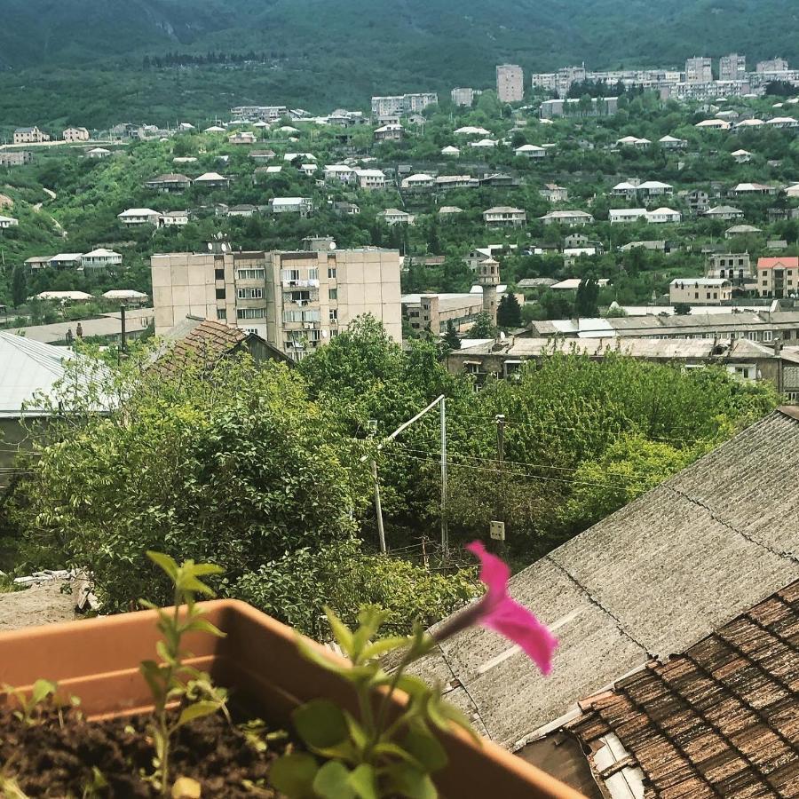Guest House Anahit Ijevan Exterior photo