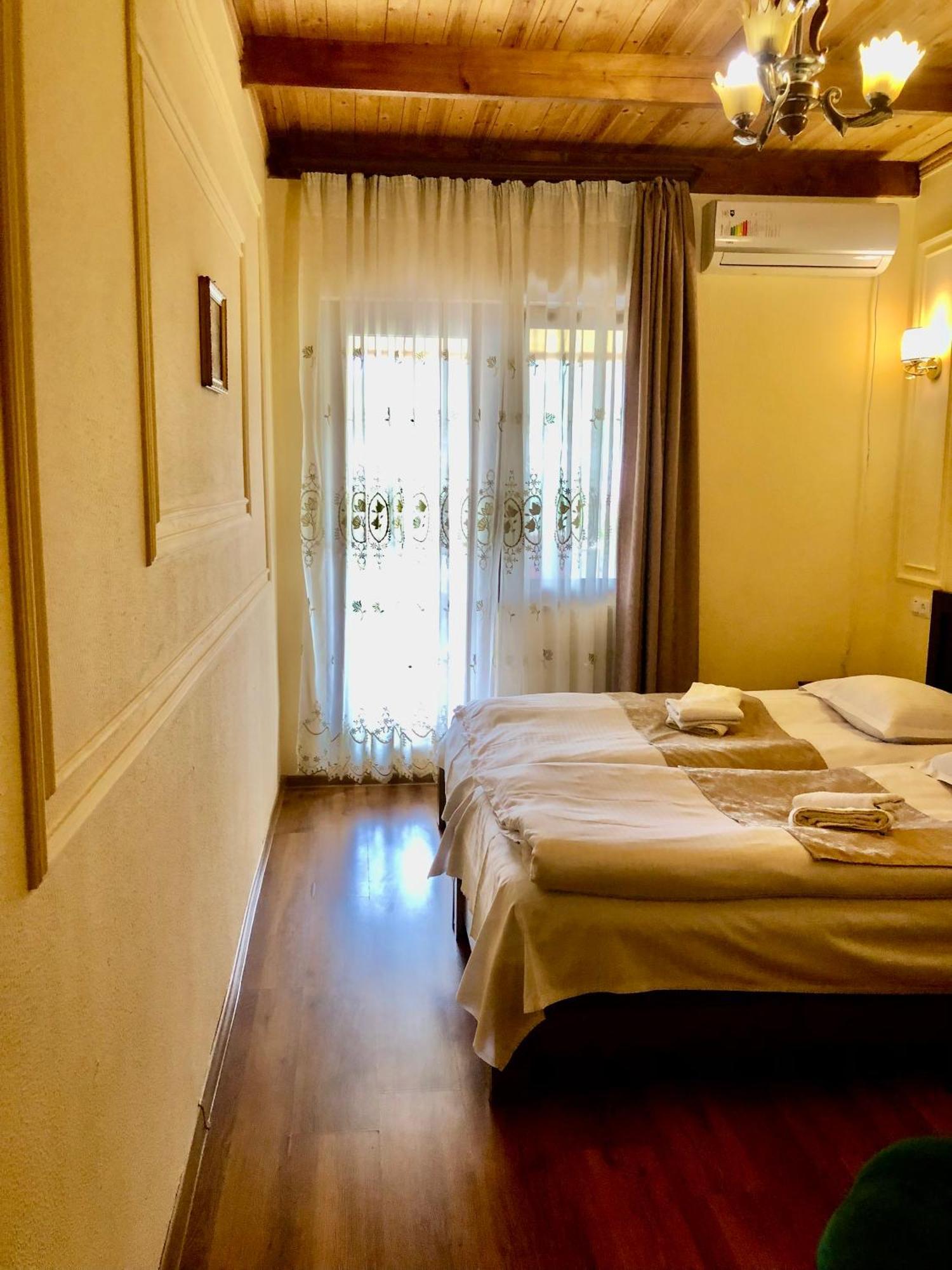 Guest House Anahit Ijevan Exterior photo