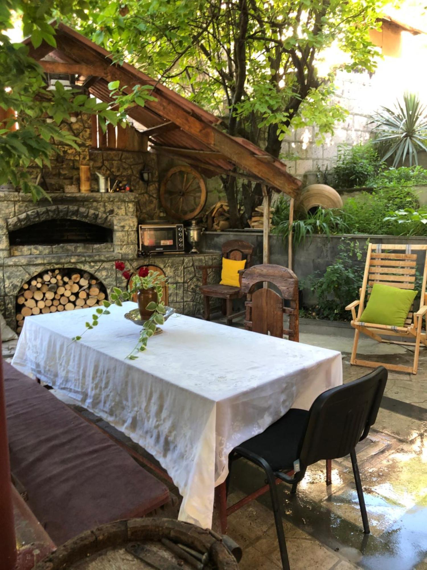 Guest House Anahit Ijevan Exterior photo